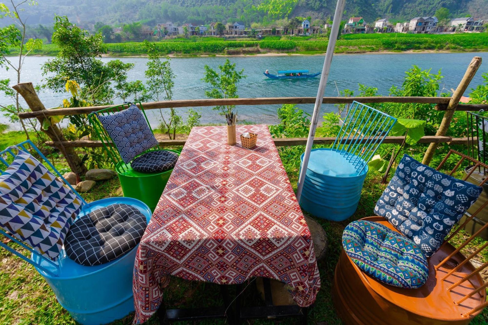 פונג נה Son River Homestay מראה חיצוני תמונה