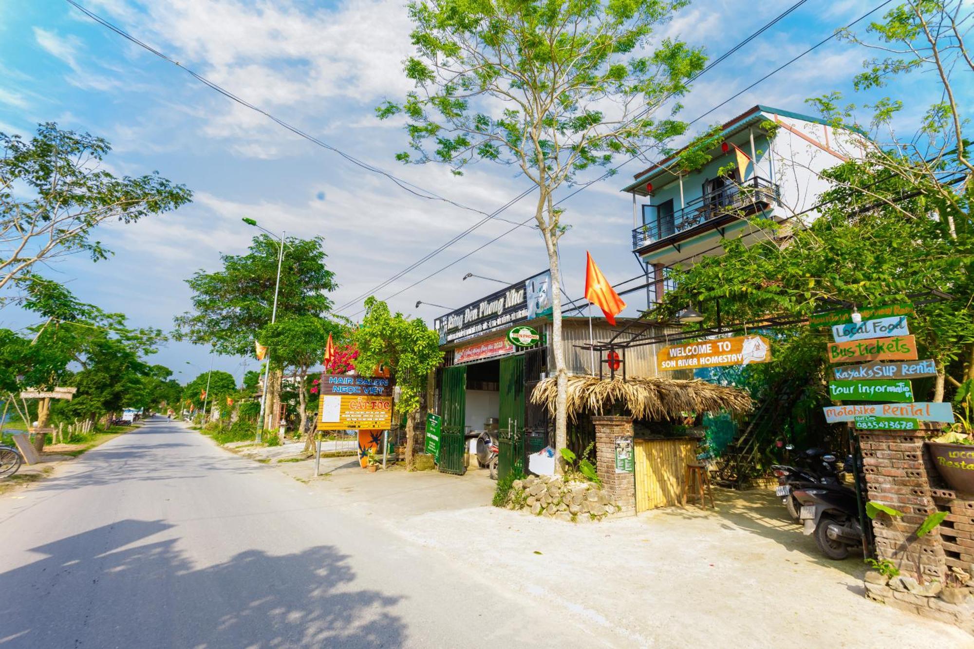פונג נה Son River Homestay מראה חיצוני תמונה