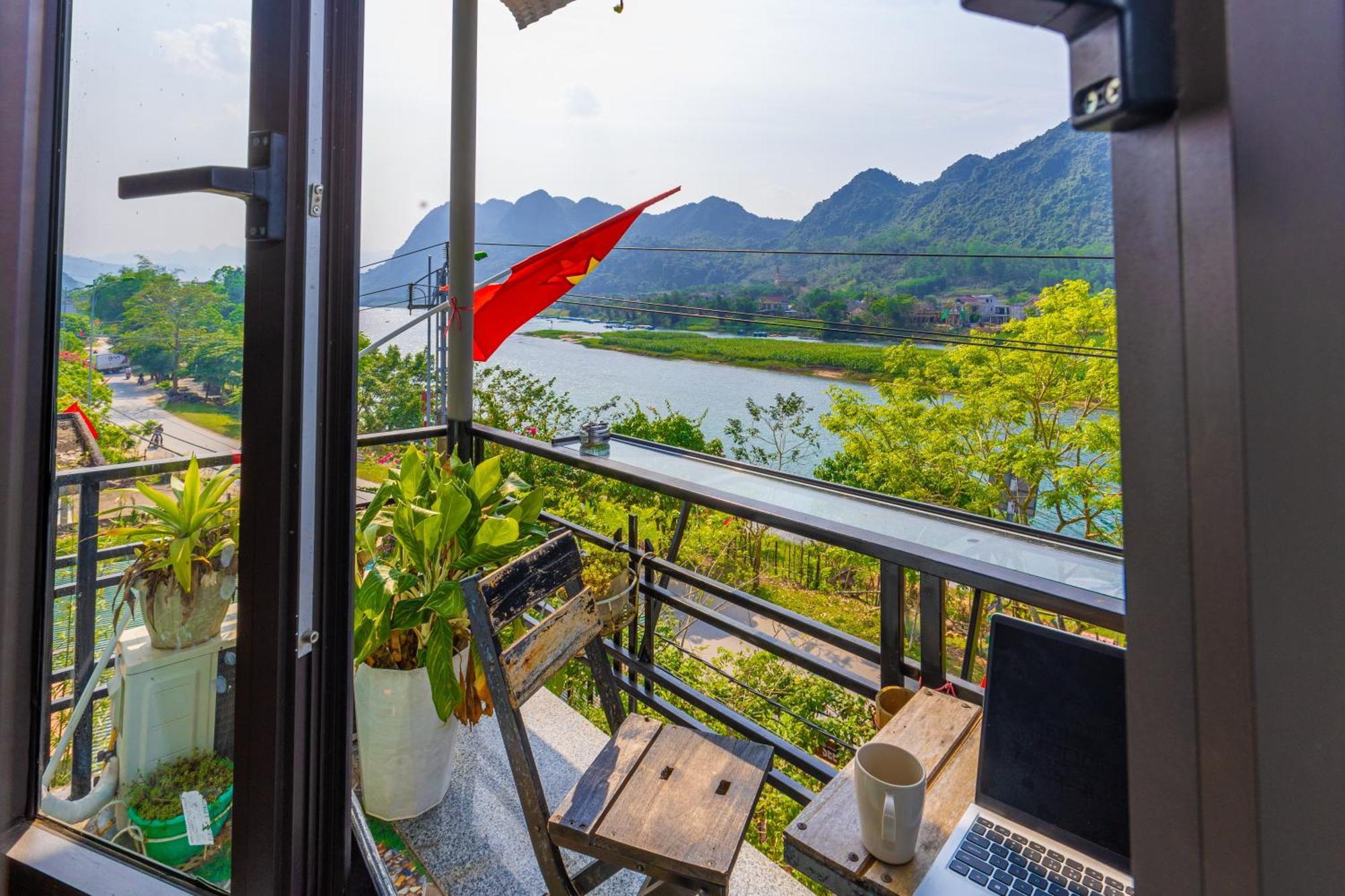 פונג נה Son River Homestay מראה חיצוני תמונה