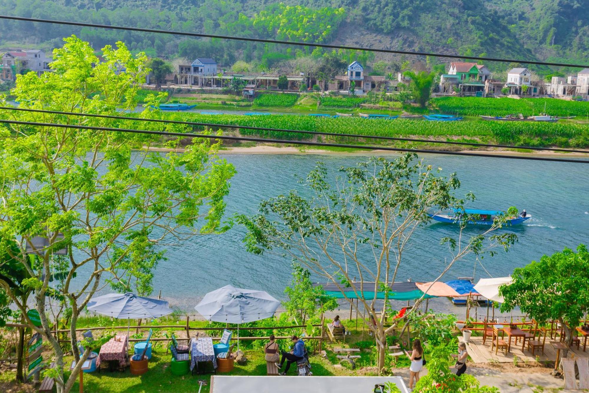 פונג נה Son River Homestay מראה חיצוני תמונה