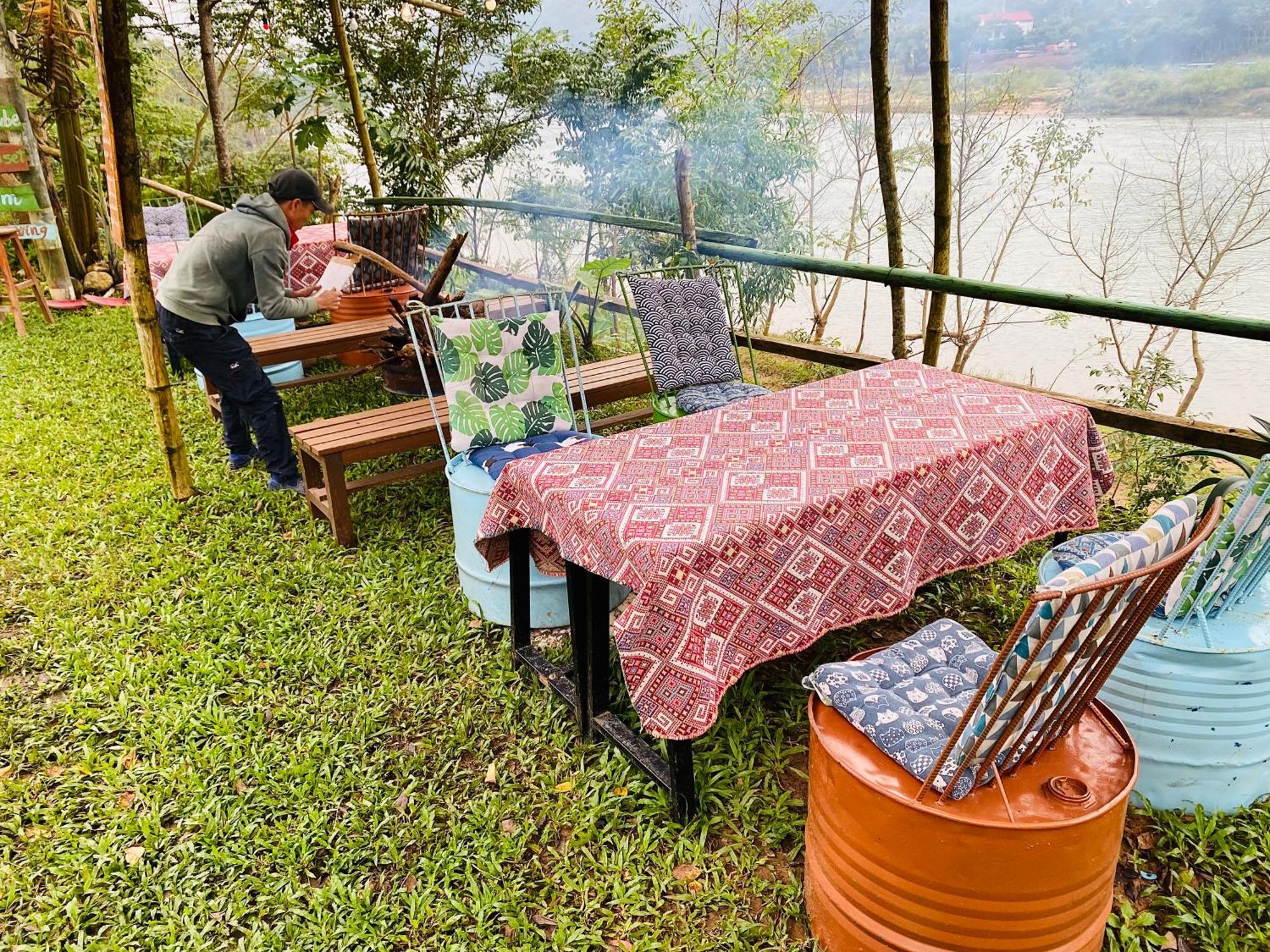 פונג נה Son River Homestay מראה חיצוני תמונה